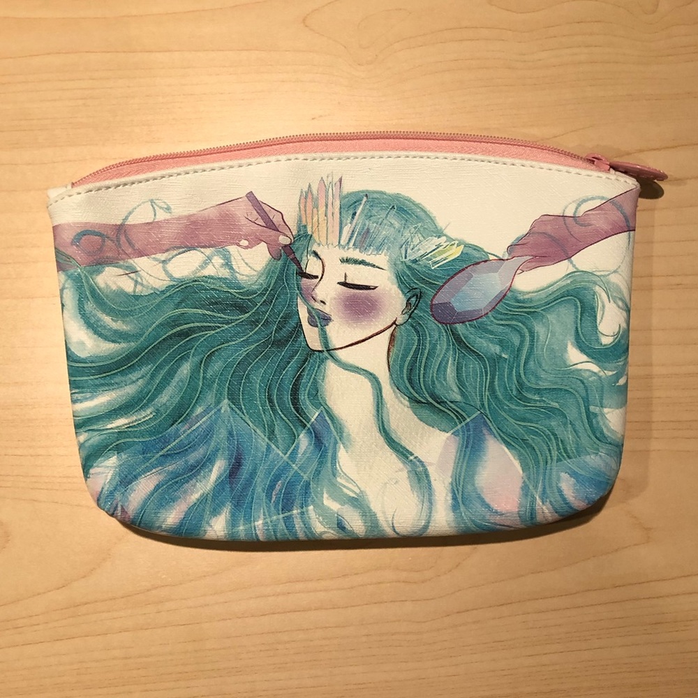 Makeup bag